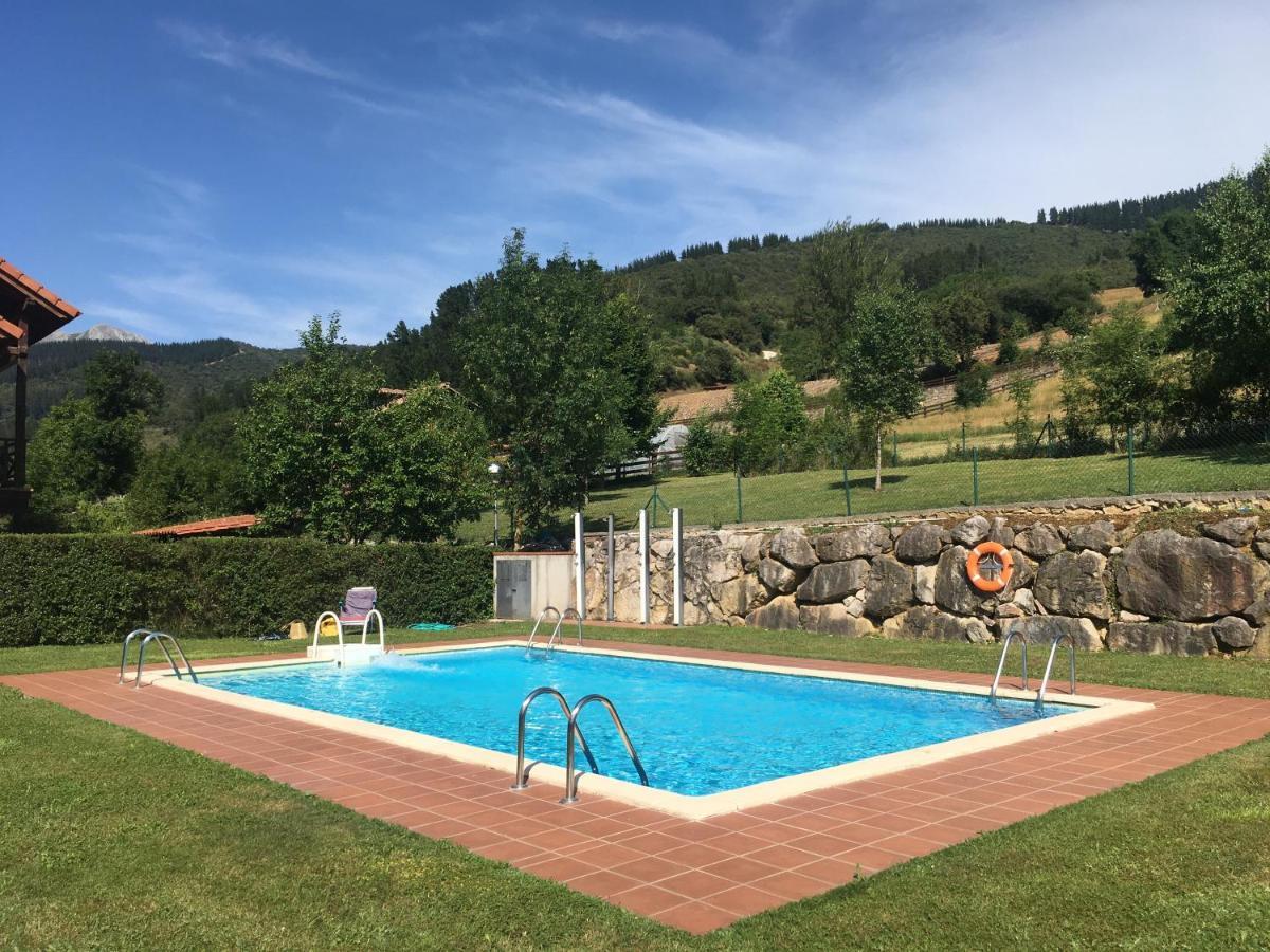 Precioso Chalet Junto A Potes Con Piscina-4 Hab,3 Banos Ojedo Eksteriør bilde